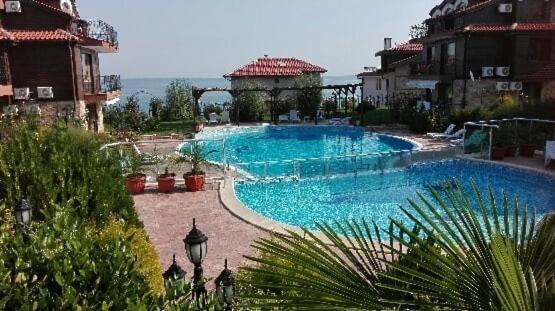 Ferienwohnung Лилия Sosopol Exterior foto